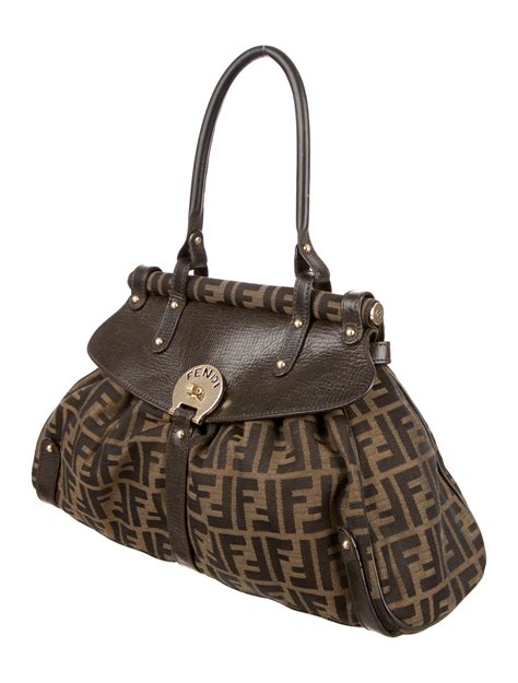 fendi bags and handbags for auction|discounted Fendi handbags clearance.